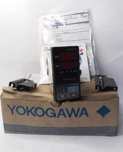 CONTROLADOR DIGITAL DE TEMPERATURA YOKOGAWA Ut320e - Imagem 3