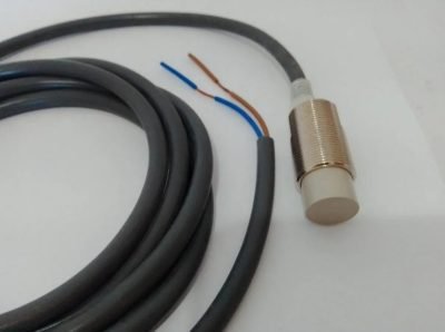 SENSOR INDUTIVO OMRON 2 FIOS 10MM 240VAC E2EX10MY2 - Image 3